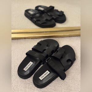 Steve Madden Mayven Black Leather Slides